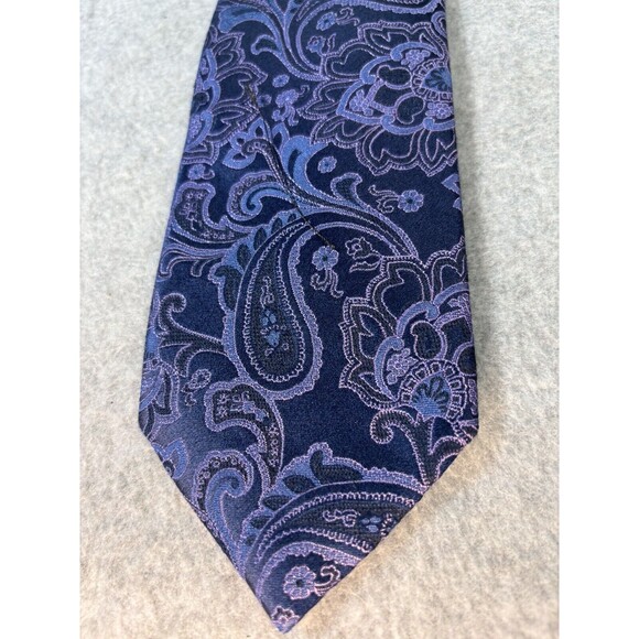 Michael Kors Tie Silk Purple Blue Paisley L:61” W:3” Men's Neck Tie - Picture 2 of 10